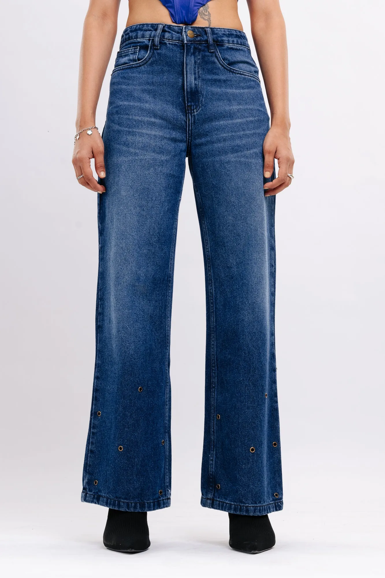 Eyelet Detailed Wide Jeans
