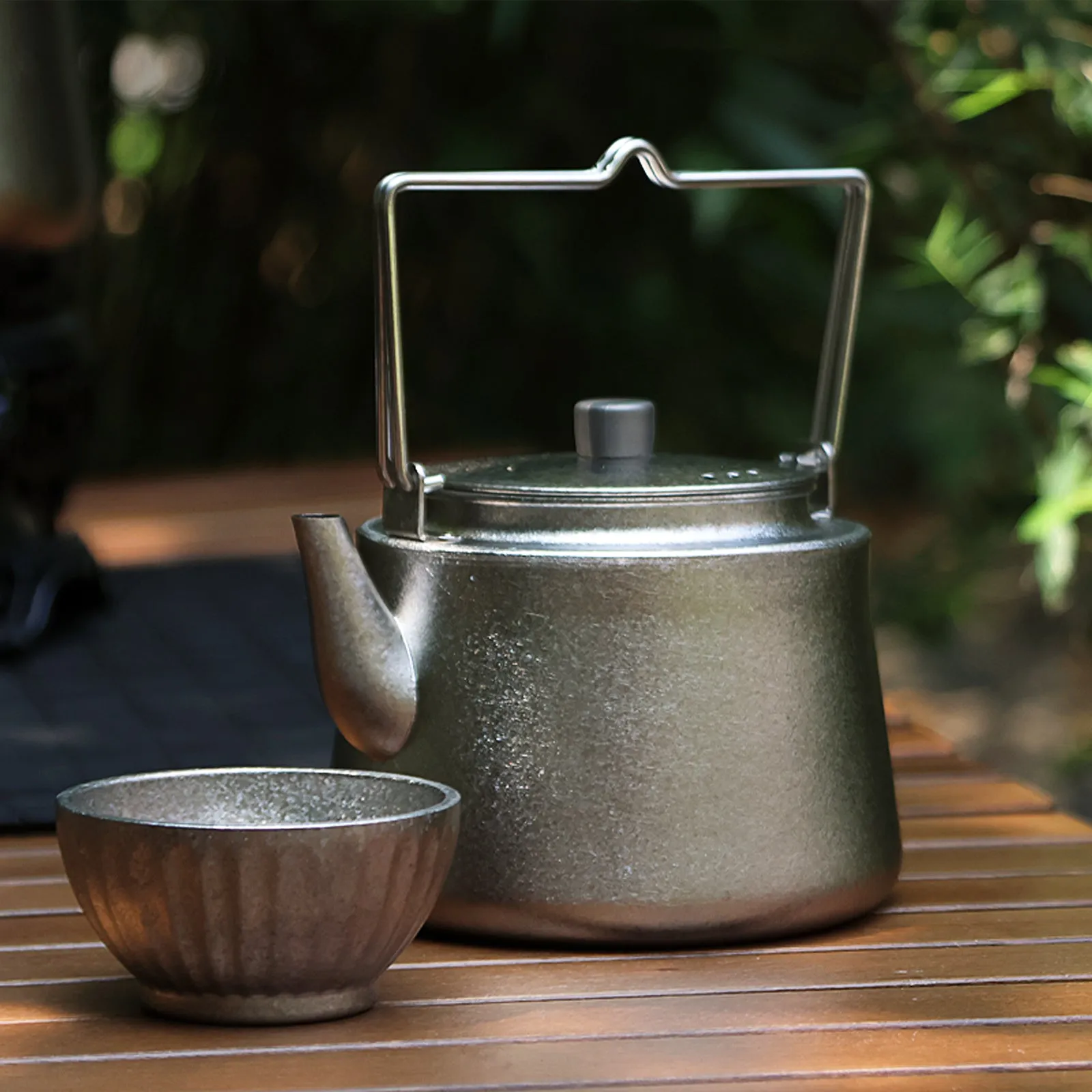 Titanium Bushcraft Kettle - Crystallized Finish